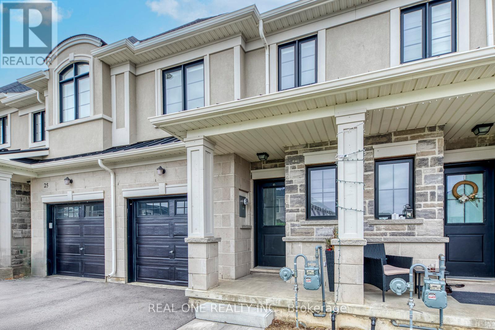 27 Genoa Drive, Hamilton, Ontario  L9B 0K1 - Photo 2 - X12959212