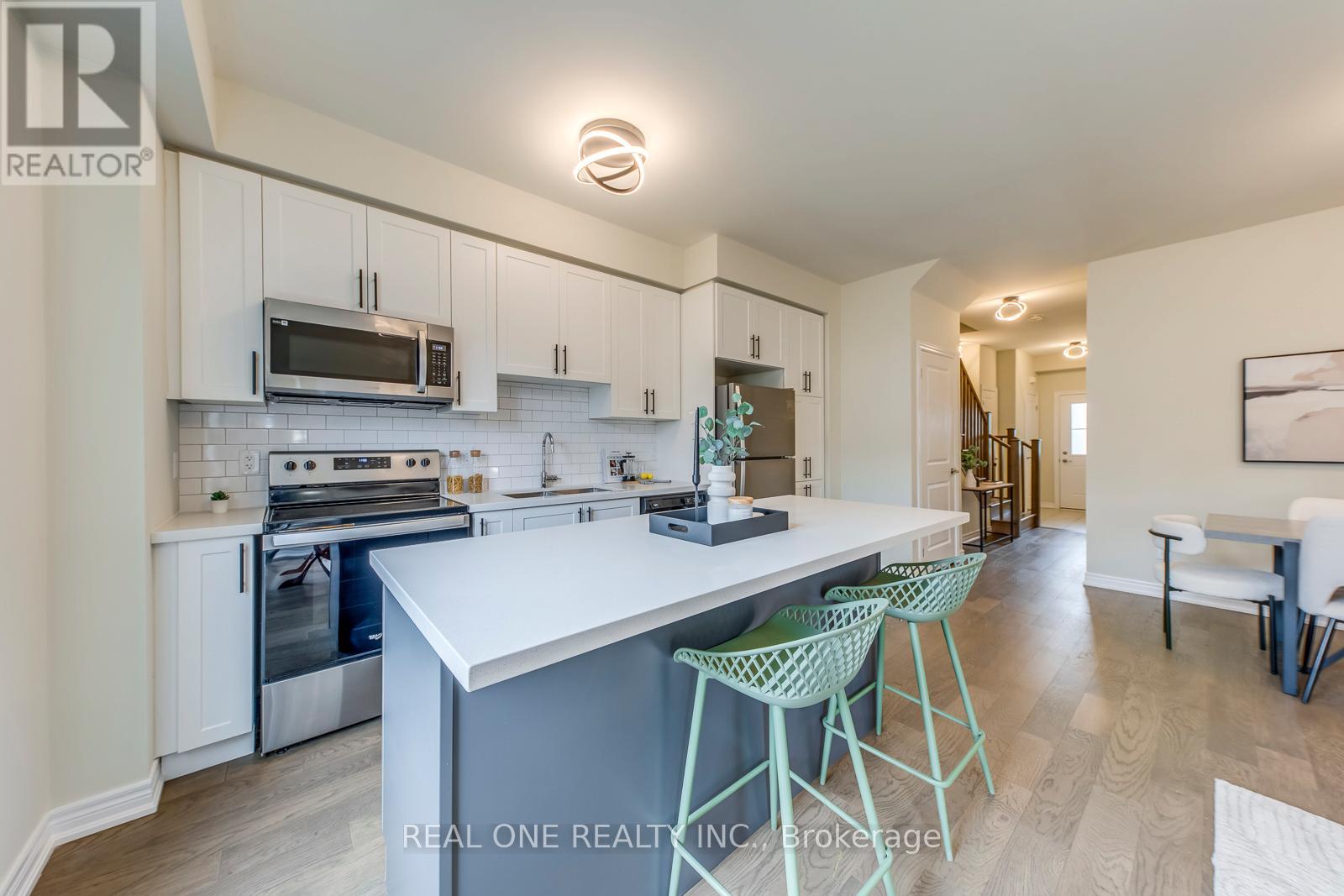 27 Genoa Drive, Hamilton, Ontario  L9B 0K1 - Photo 22 - X12959212