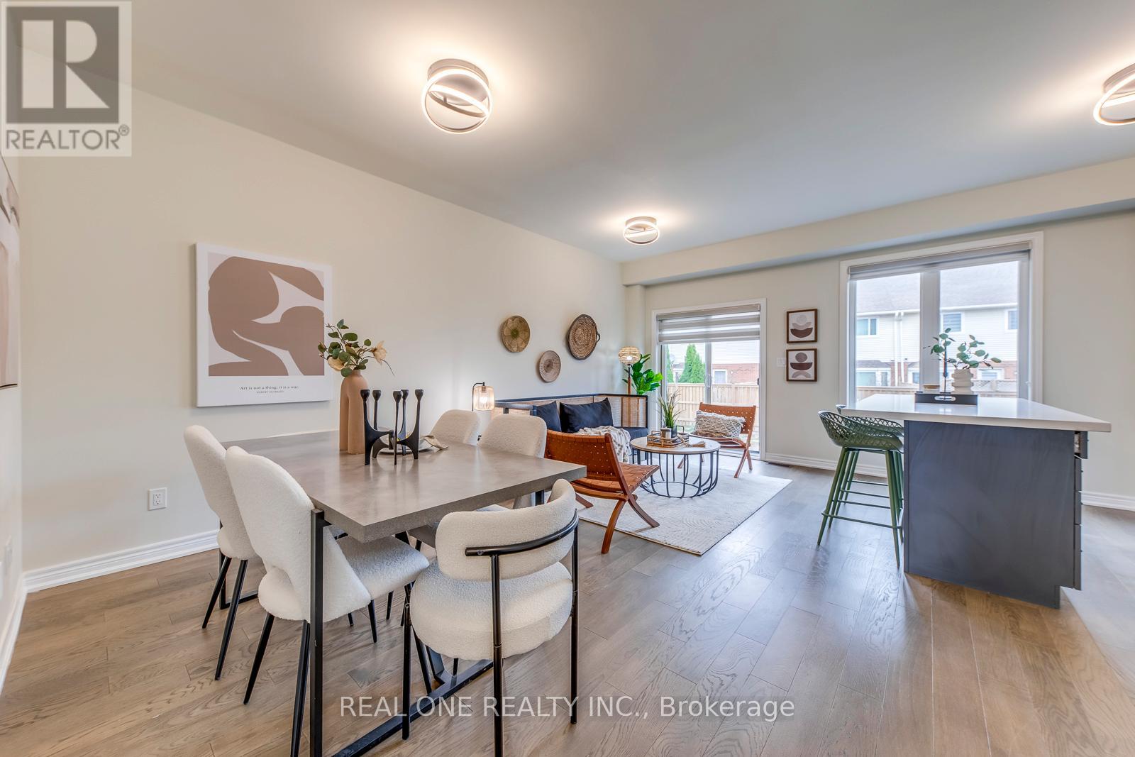 27 Genoa Drive, Hamilton, Ontario  L9B 0K1 - Photo 6 - X12959212