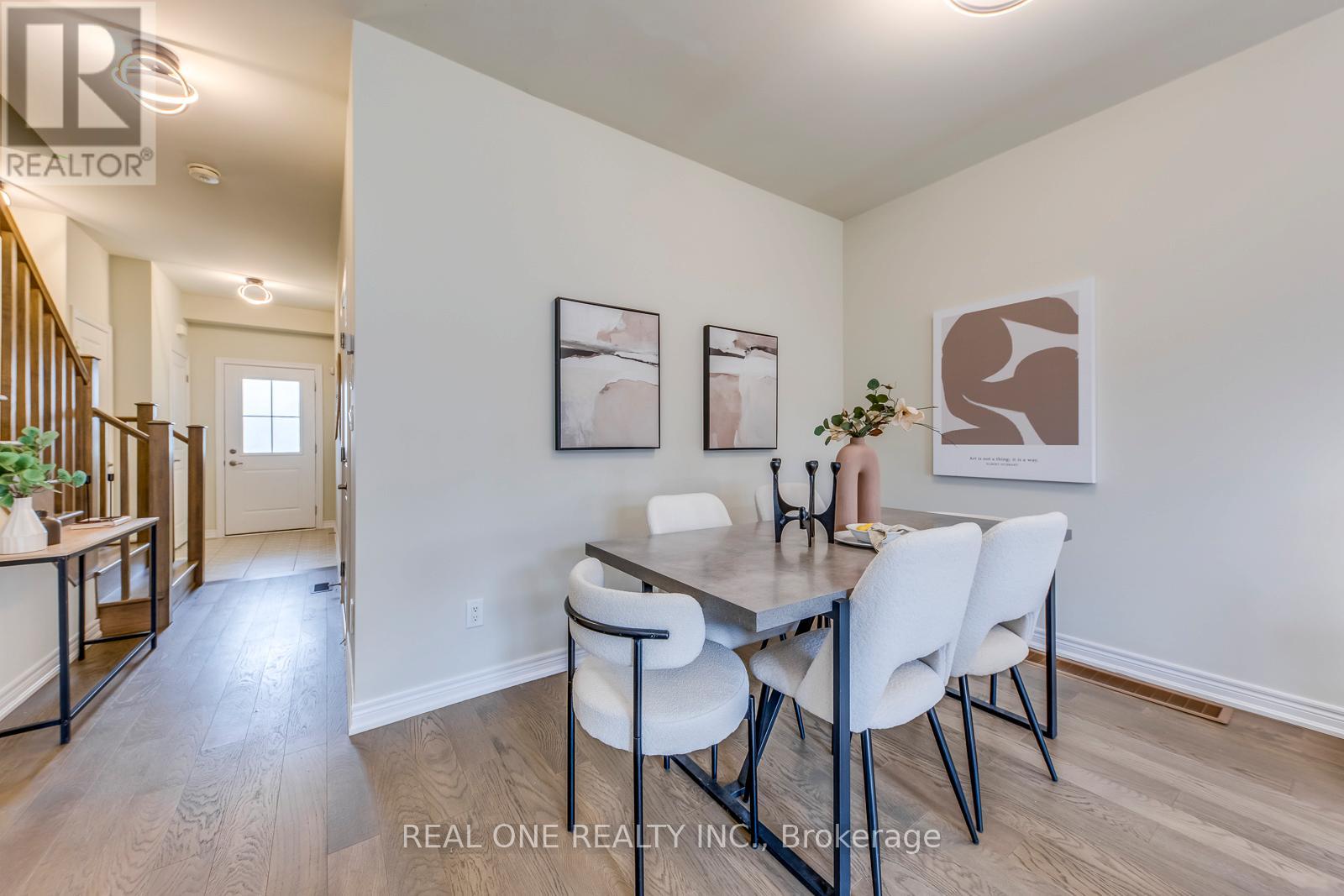 27 Genoa Drive, Hamilton, Ontario  L9B 0K1 - Photo 8 - X12959212