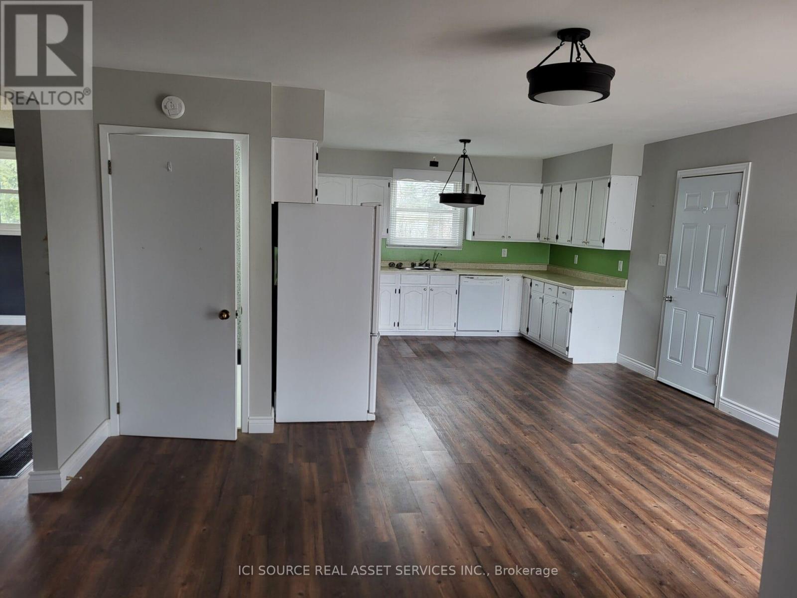 525339 Oxford Center Road, Norwich, Ontario  N4S 7W3 - Photo 4 - X12959230