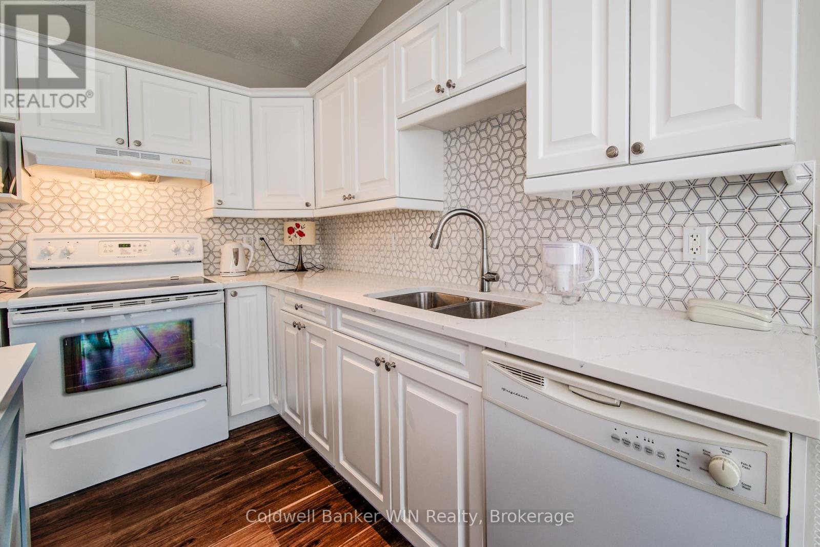 116 Church Street N, Wellington North, Ontario  N0G 2L2 - Photo 15 - X12793490