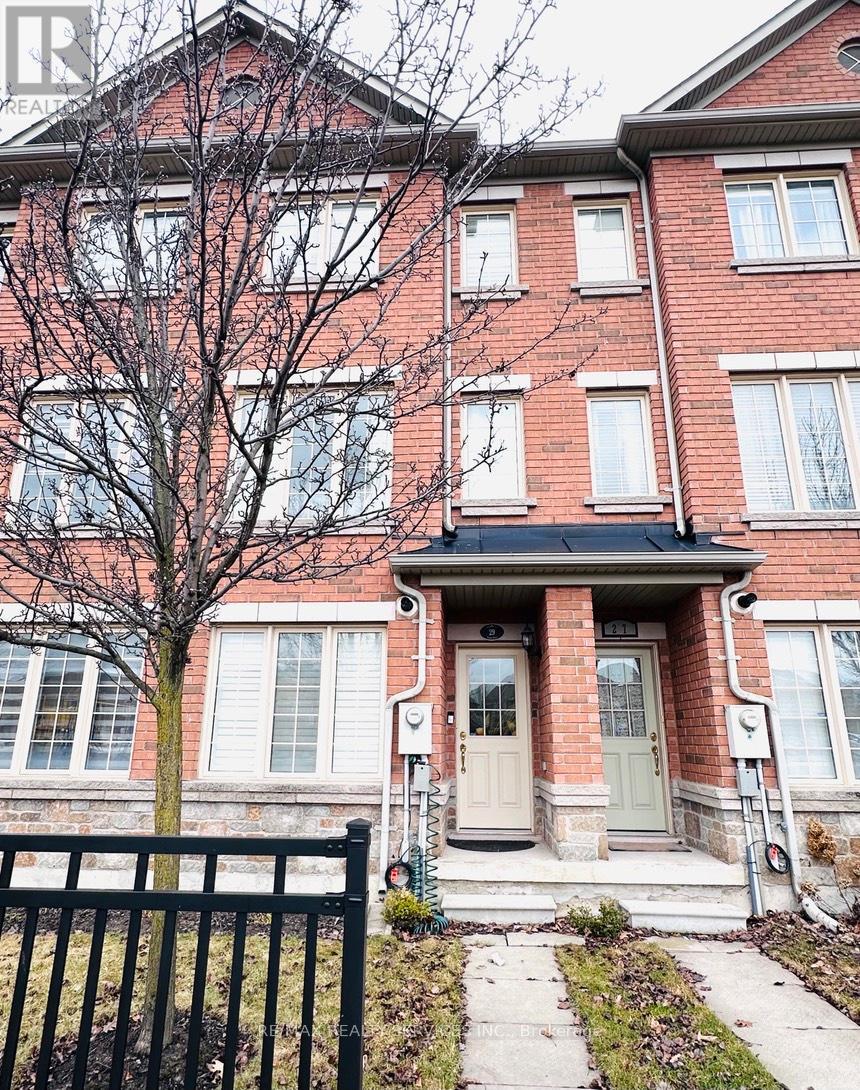 29 PEACH DRIVE, Brampton, Ontario