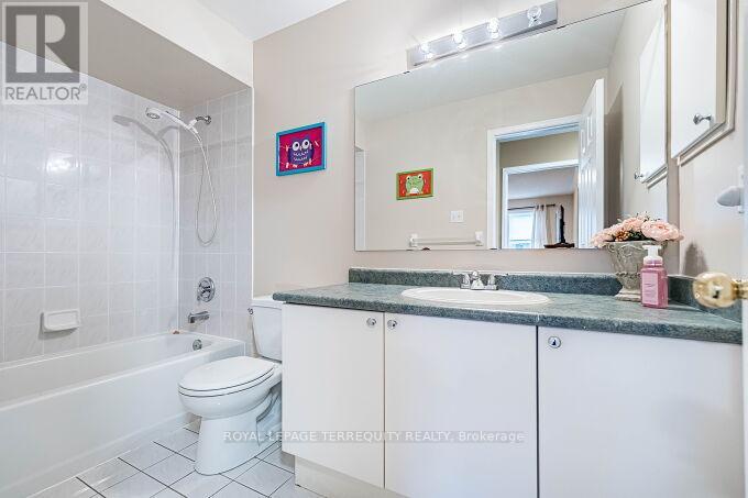 6039 Castlegrove Court, Mississauga, Ontario  L5N 7A8 - Photo 29 - W12958308