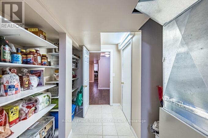 6039 Castlegrove Court, Mississauga, Ontario  L5N 7A8 - Photo 37 - W12958308