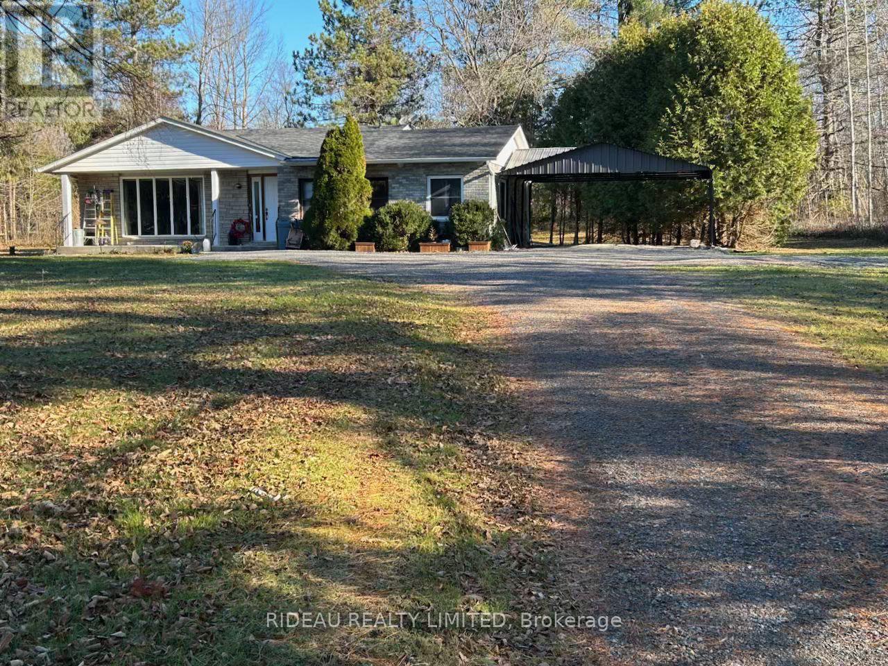 109 PERTH STREET, Rideau Lakes, Ontario