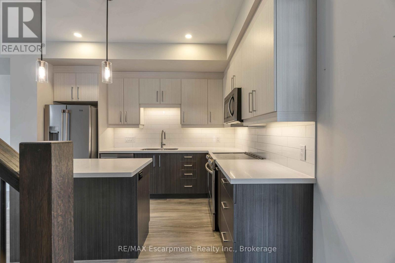 60 Park Avenue, St. Catharines, Ontario  L2P 1R2 - Photo 12 - X12959260