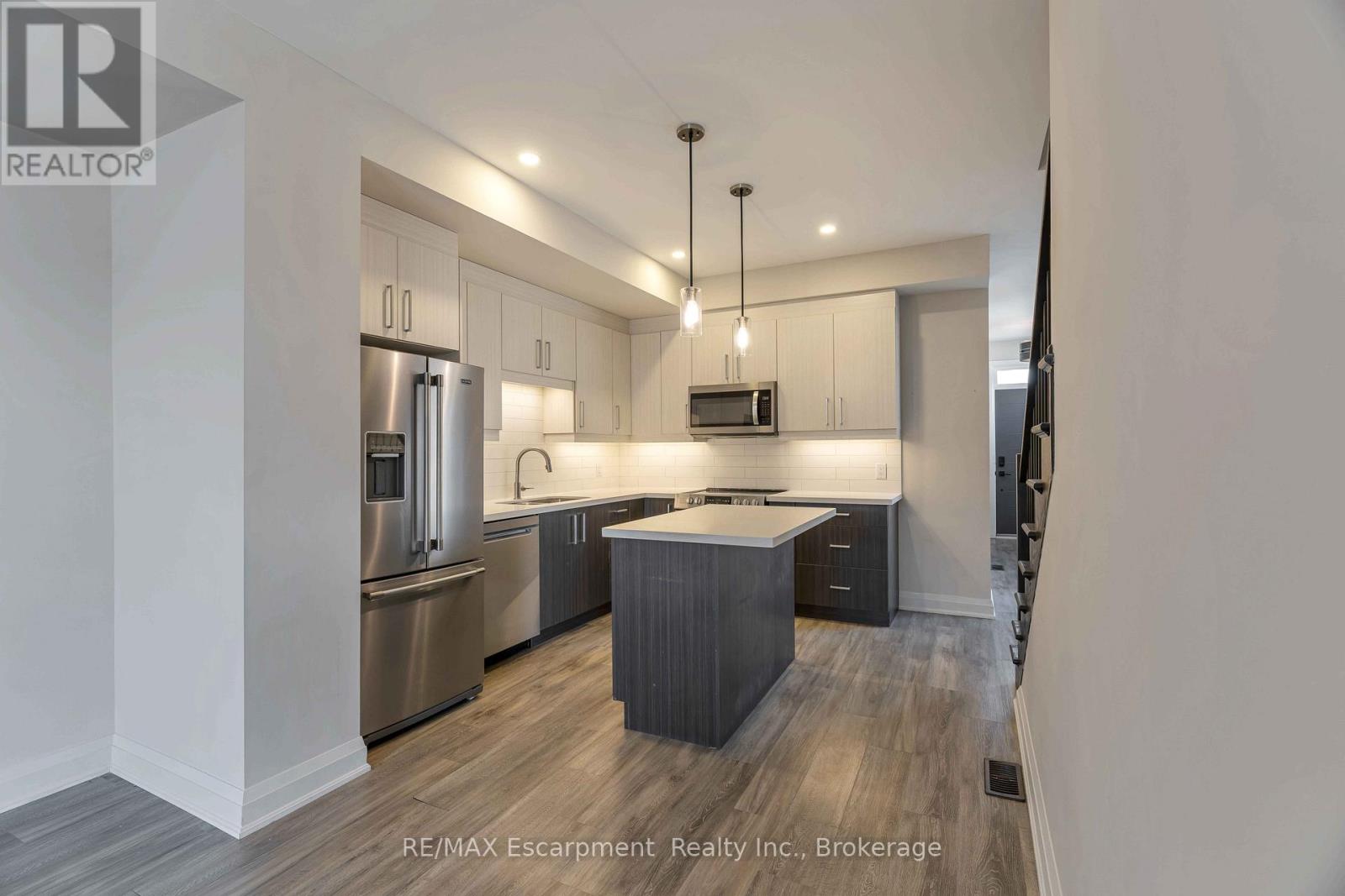 60 Park Avenue, St. Catharines, Ontario  L2P 1R2 - Photo 14 - X12959260