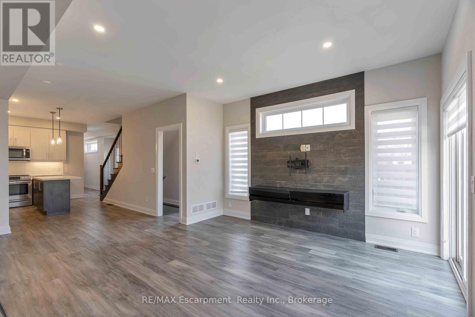 60 Park Avenue, St. Catharines, Ontario  L2P 1R2 - Photo 18 - X12959260