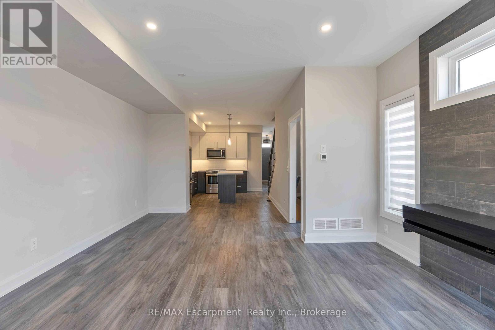 60 Park Avenue, St. Catharines, Ontario  L2P 1R2 - Photo 19 - X12959260