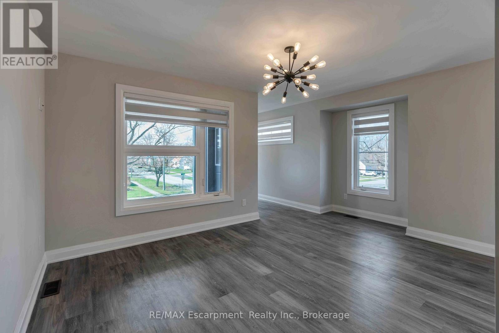 60 Park Avenue, St. Catharines, Ontario  L2P 1R2 - Photo 23 - X12959260