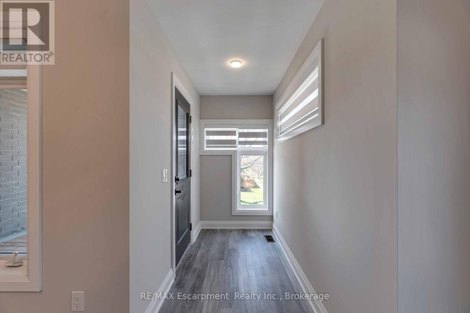 60 Park Avenue, St. Catharines, Ontario  L2P 1R2 - Photo 24 - X12959260