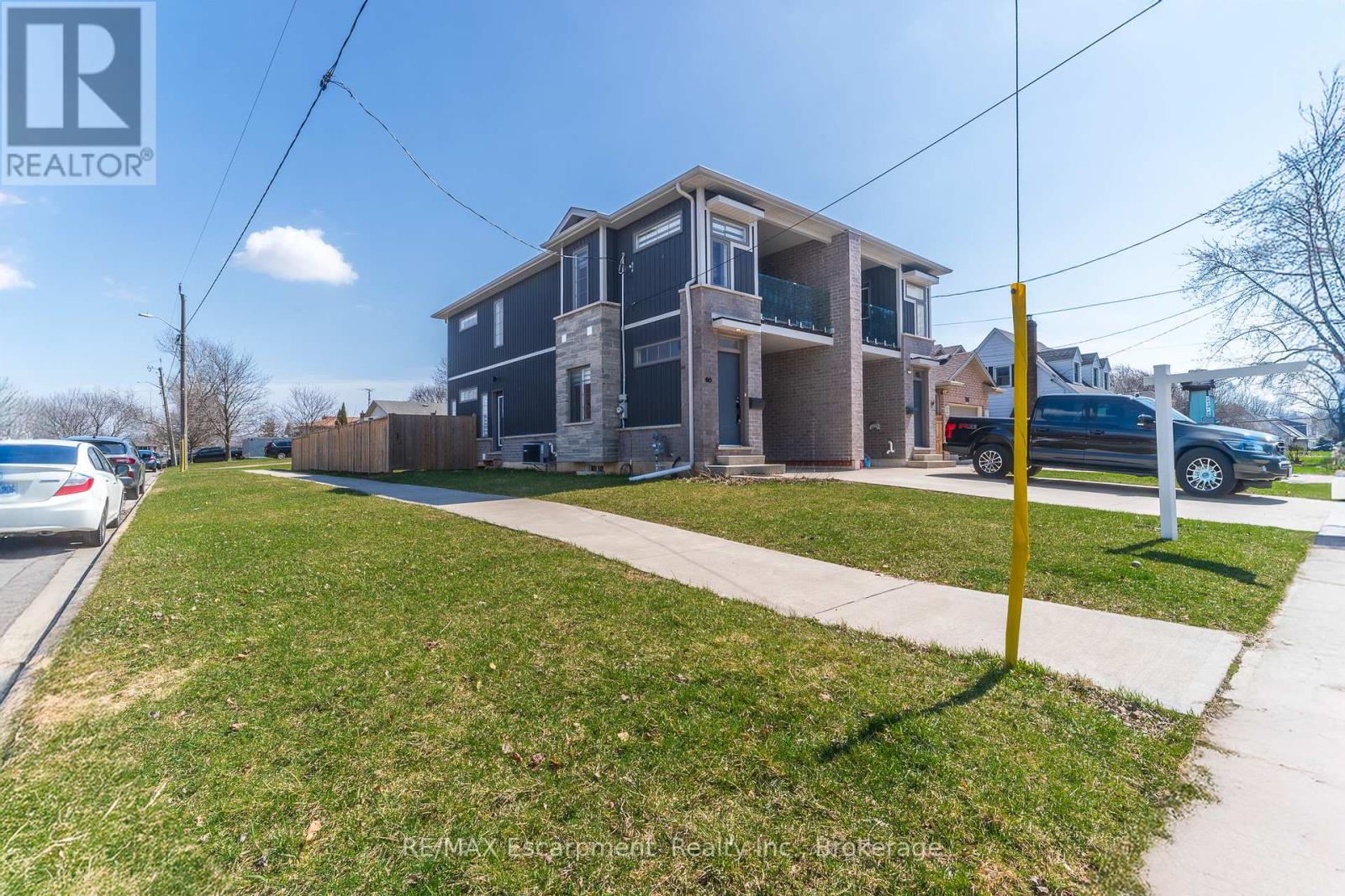 60 Park Avenue, St. Catharines, Ontario  L2P 1R2 - Photo 3 - X12959260