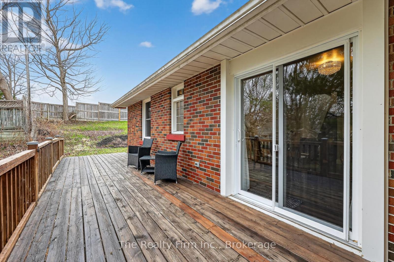 105 King Street E, Ingersoll, Ontario N5C 1G8 - Photo 25 - X12959296