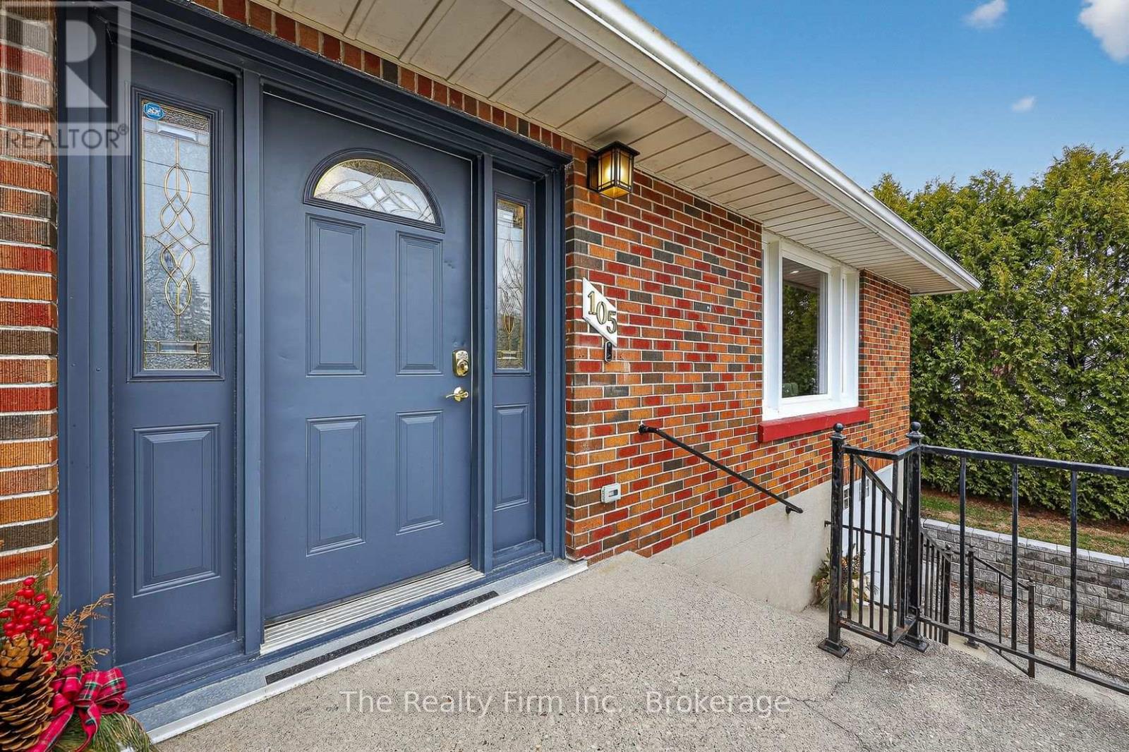 105 King Street E, Ingersoll, Ontario N5C 1G8 - Photo 5 - X12959296