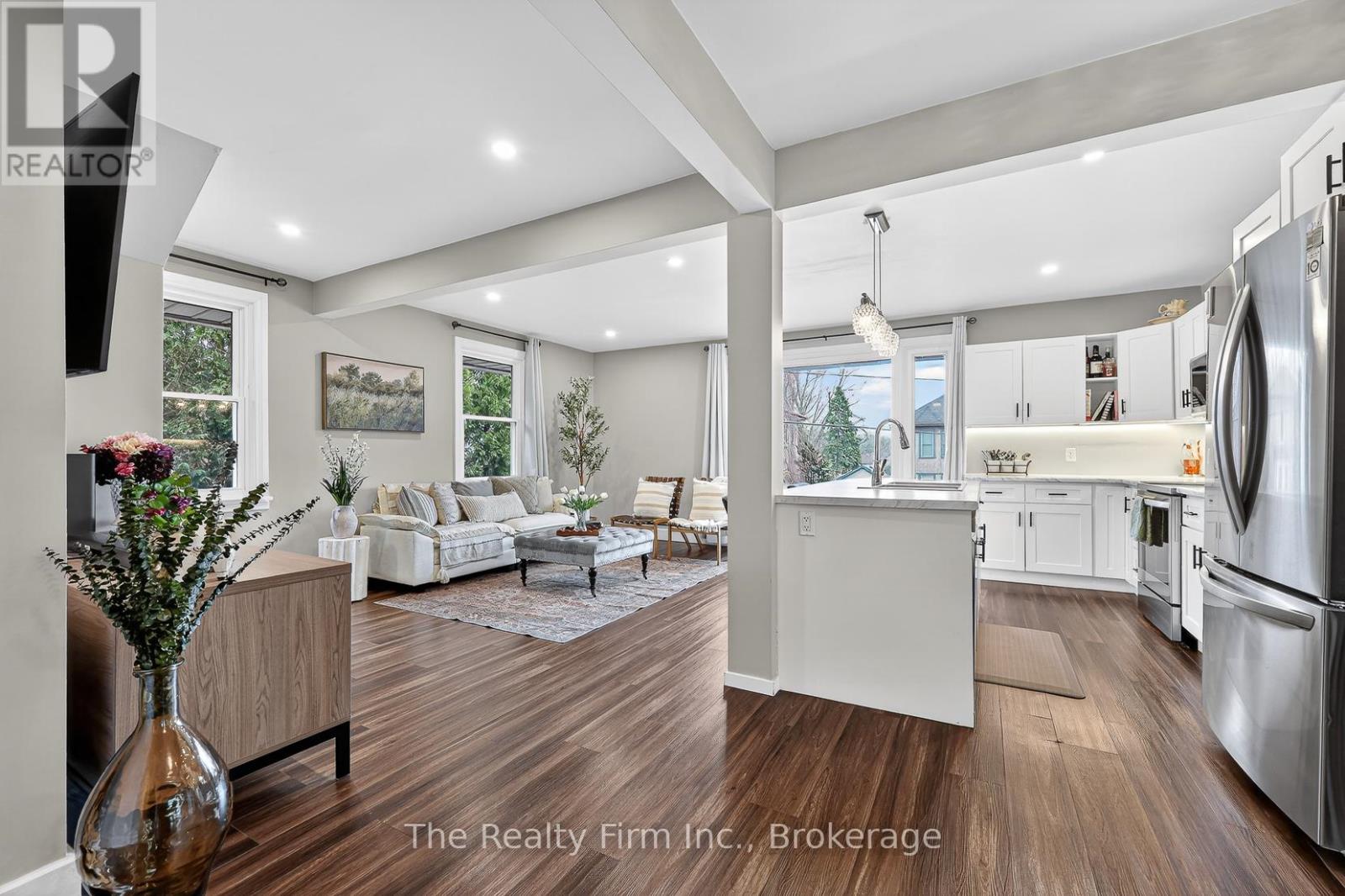 105 King Street E, Ingersoll, Ontario N5C 1G8 - Photo 6 - X12959296