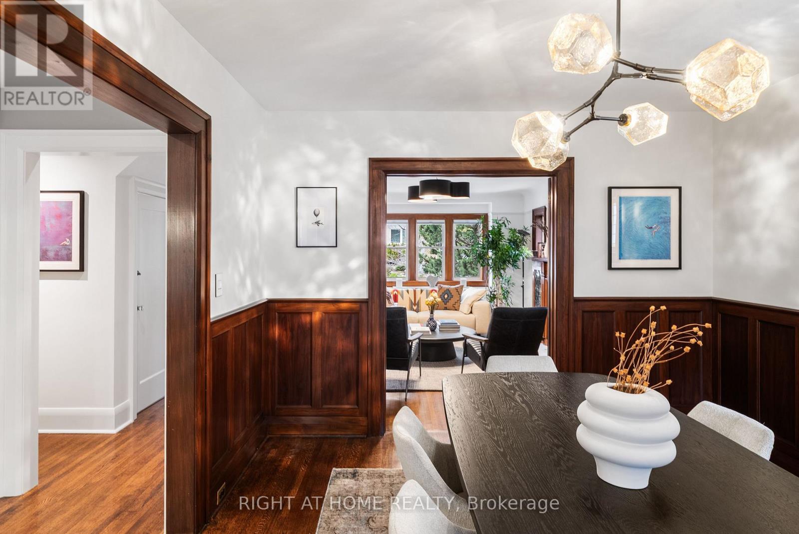 113 Eastbourne Avenue, Toronto, Ontario M5P 2G4 - Photo 8 - C12953538