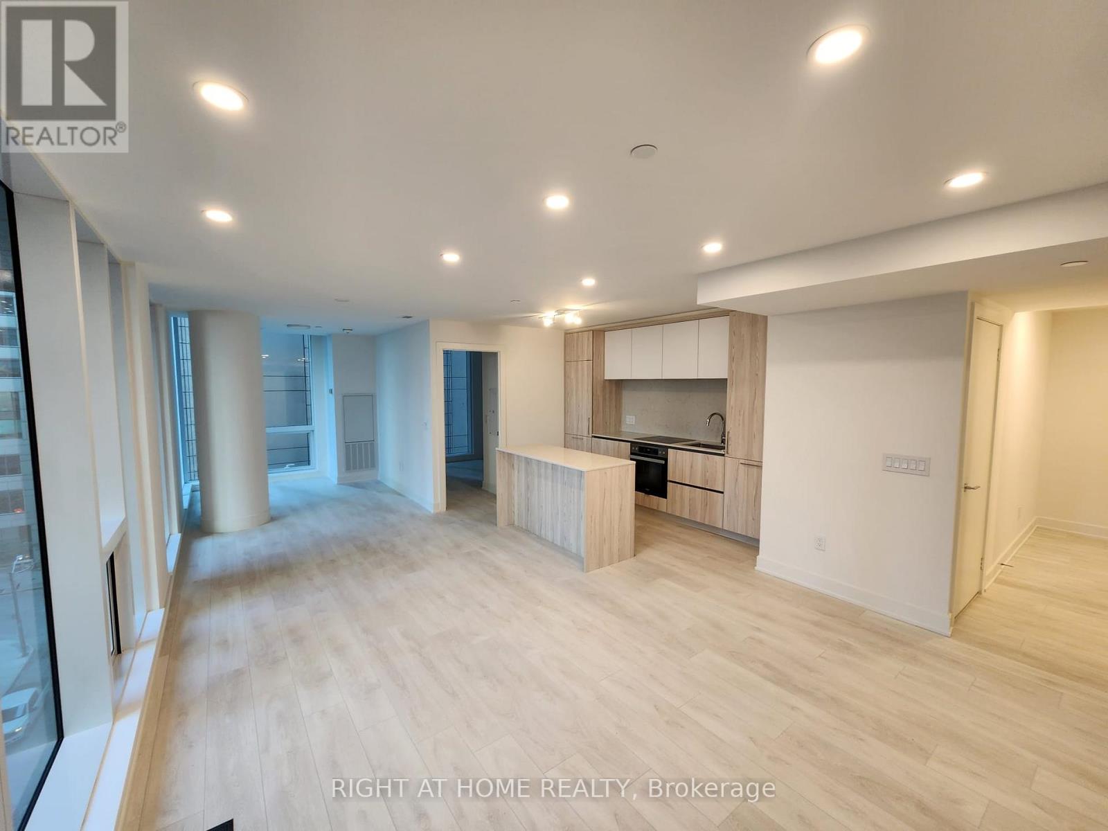 523 - 15 Mercer Street, Toronto (Waterfront Communities), Ontario  M5V 1H2 - Photo 4 - C12955556