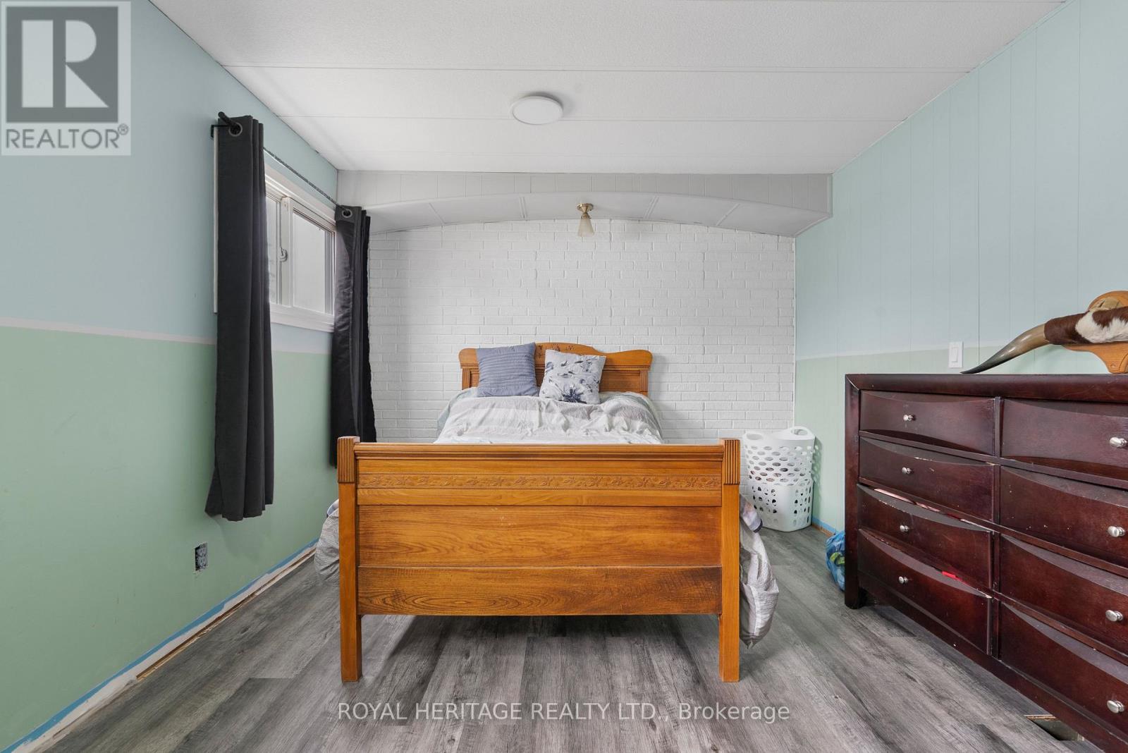 16 Fenelon Way, Kawartha Lakes, Ontario  K9V 4R1 - Photo 18 - X12952358