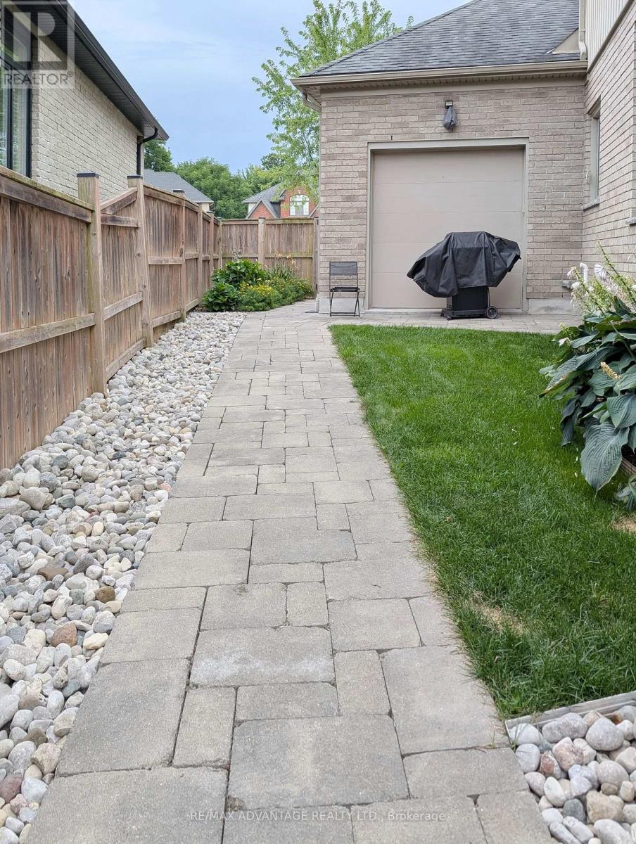 1544 Privet Place, London North, Ontario  N5X 0E7 - Photo 48 - X12796742