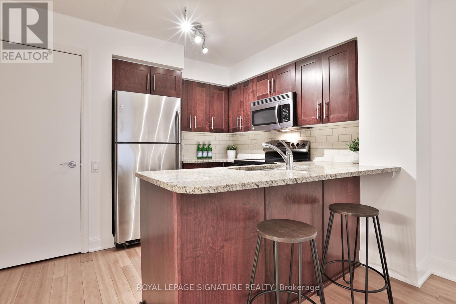 2701 - 2181 Yonge Street, Toronto (Mount Pleasant West), Ontario  M4S 3H7 - Photo 5 - C12955570