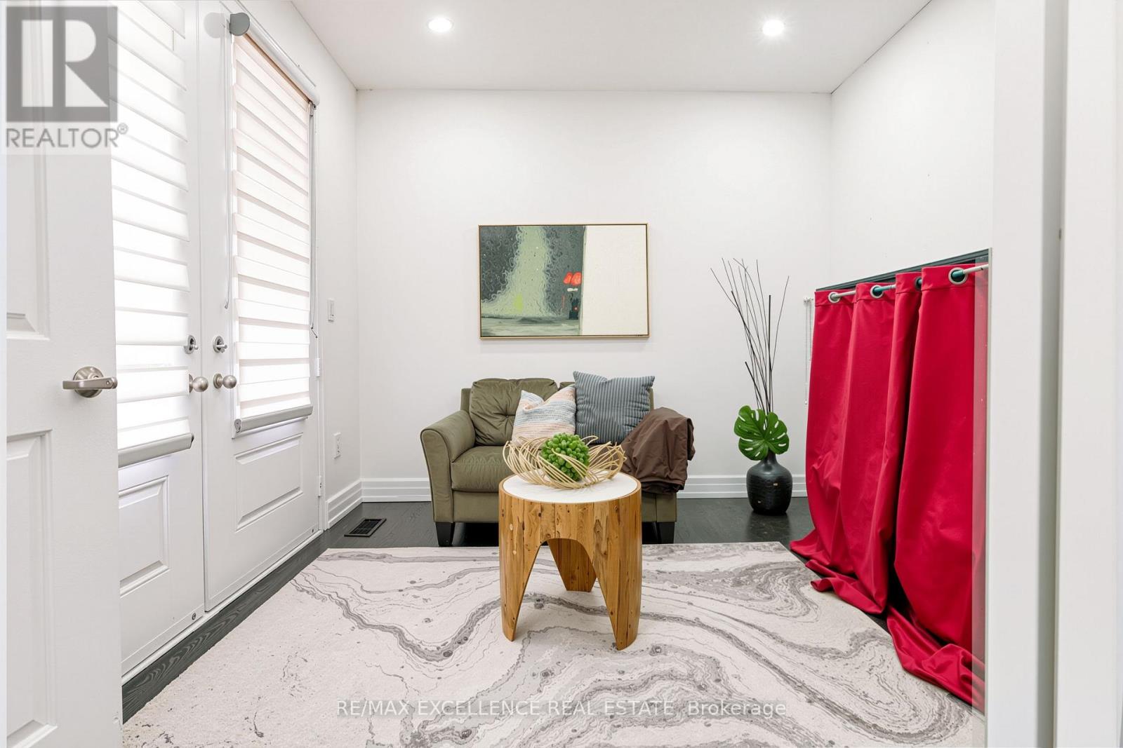 10 Pennine Drive, Whitby, Ontario  L1P 0C3 - Photo 12 - E12952278