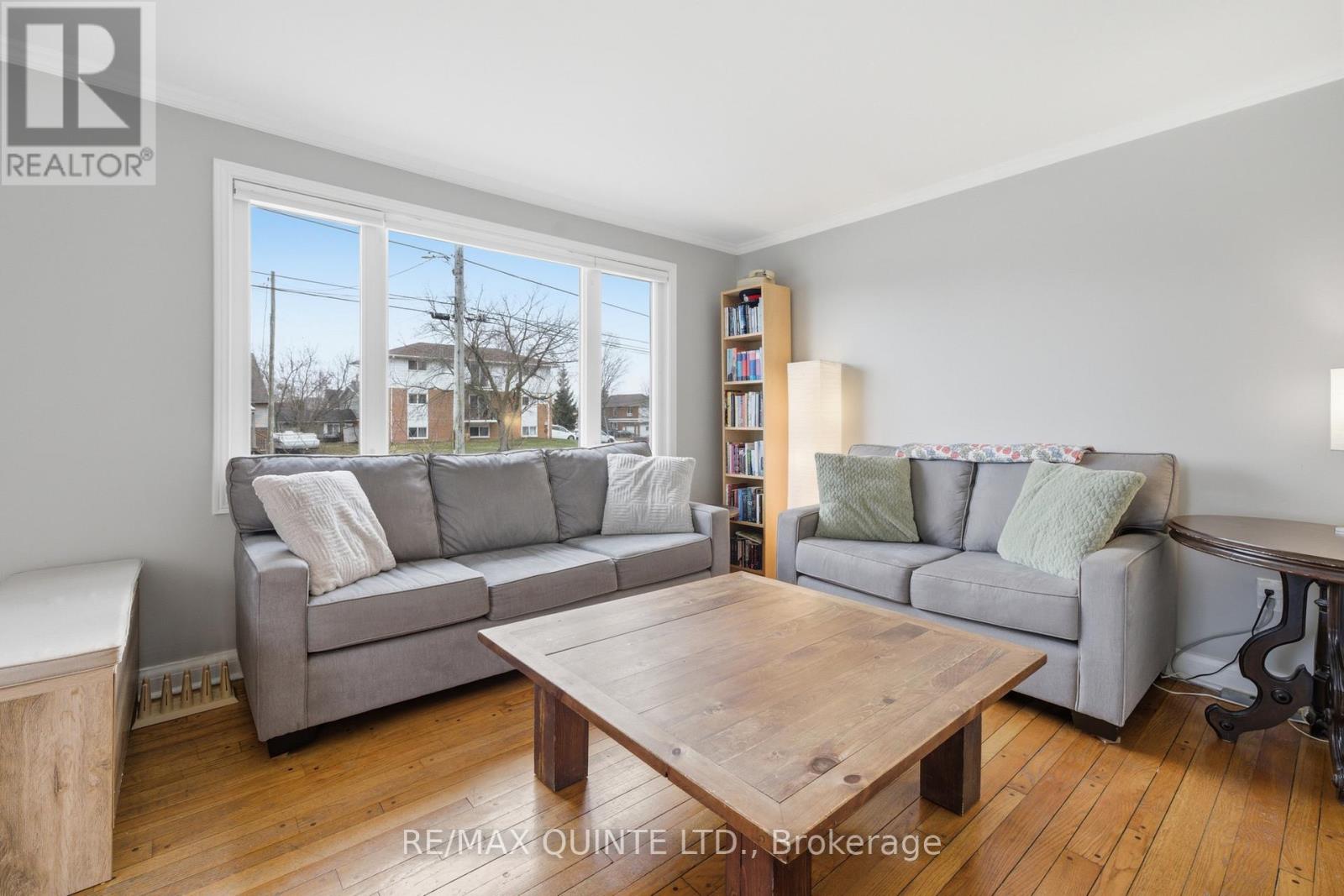 72 Campbell Street, Quinte West, Ontario  K8V 3A1 - Photo 18 - X12955472