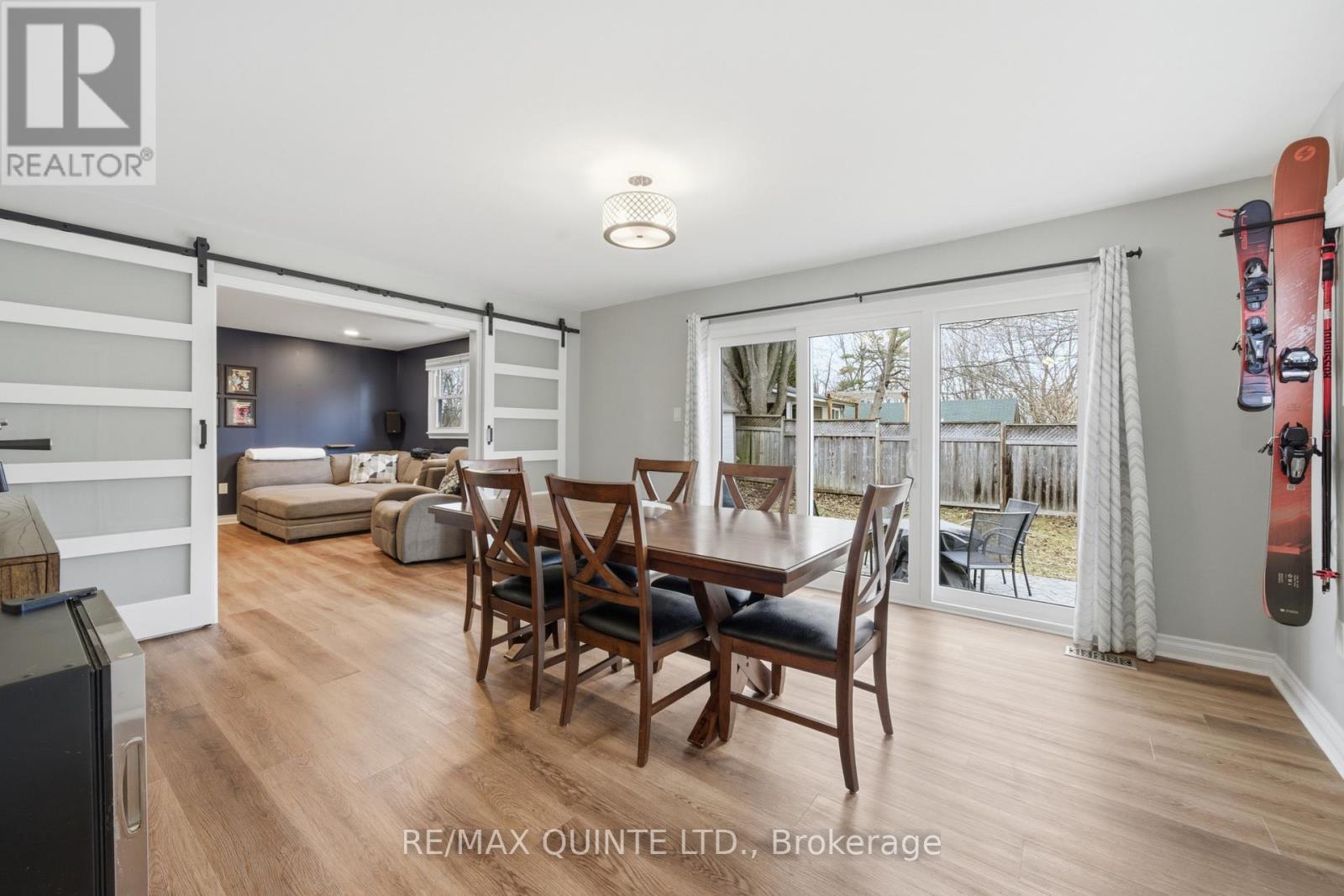 72 Campbell Street, Quinte West, Ontario  K8V 3A1 - Photo 2 - X12955472