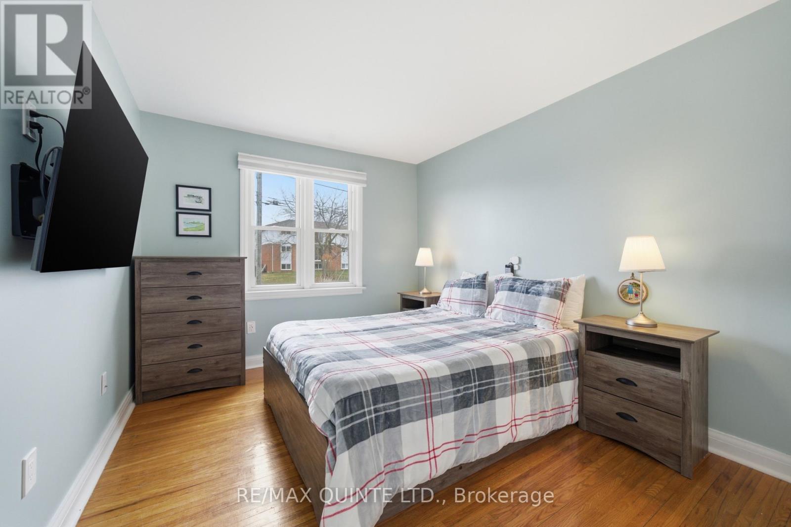 72 Campbell Street, Quinte West, Ontario  K8V 3A1 - Photo 23 - X12955472