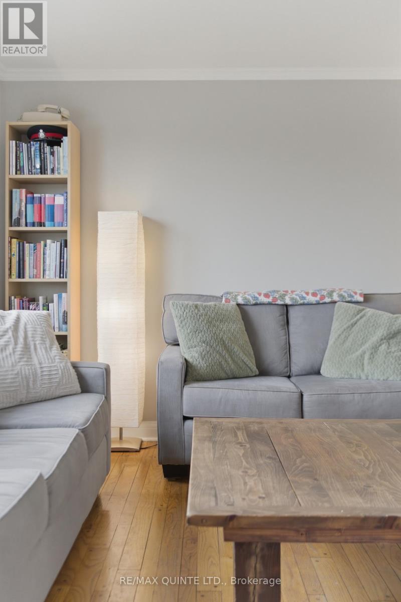 72 Campbell Street, Quinte West, Ontario  K8V 3A1 - Photo 19 - X12955472