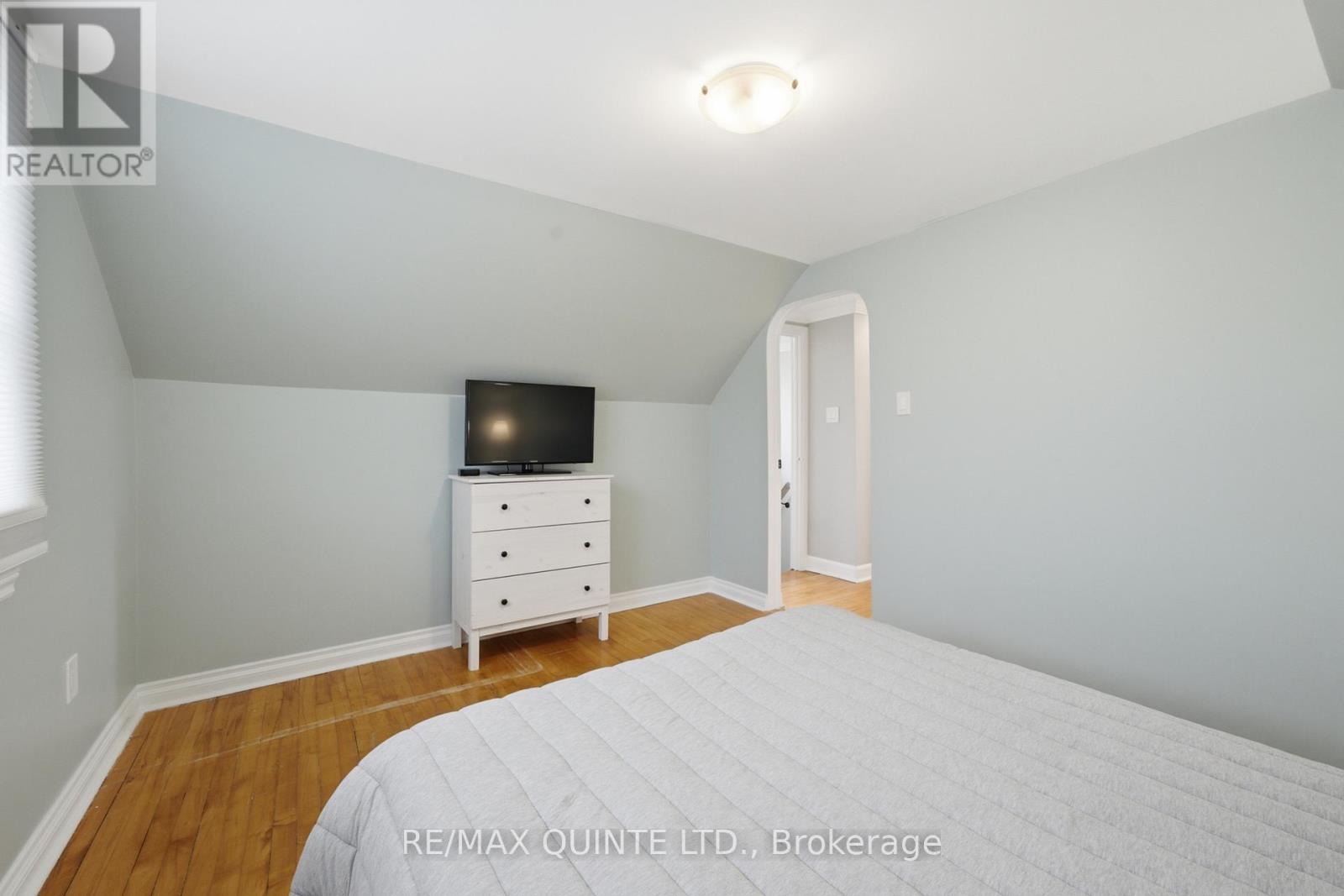 72 Campbell Street, Quinte West, Ontario  K8V 3A1 - Photo 31 - X12955472