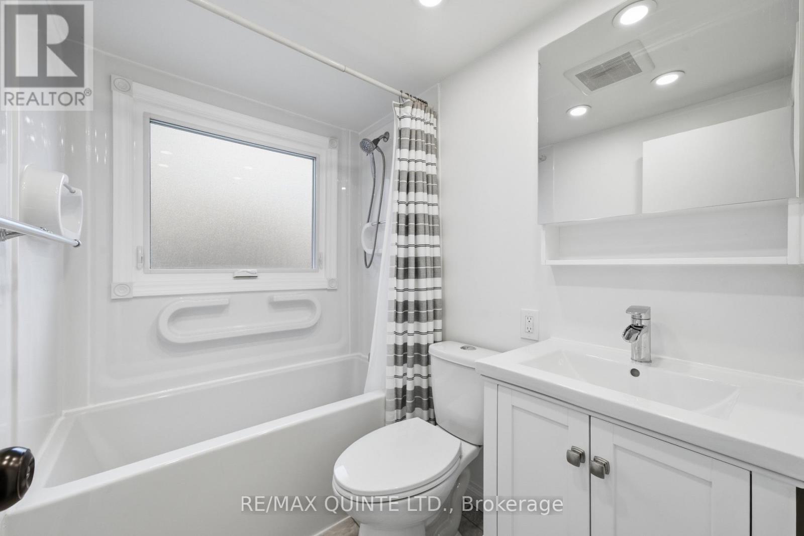 72 Campbell Street, Quinte West, Ontario  K8V 3A1 - Photo 37 - X12955472