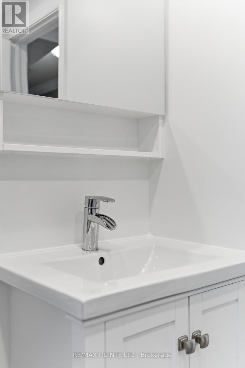 72 Campbell Street, Quinte West, Ontario  K8V 3A1 - Photo 38 - X12955472