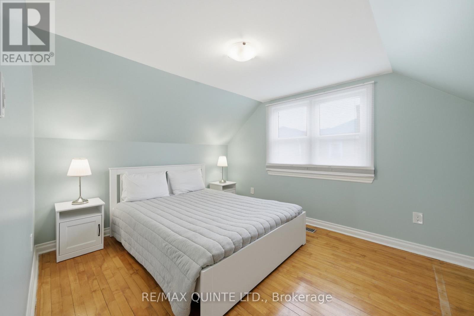 72 Campbell Street, Quinte West, Ontario  K8V 3A1 - Photo 32 - X12955472