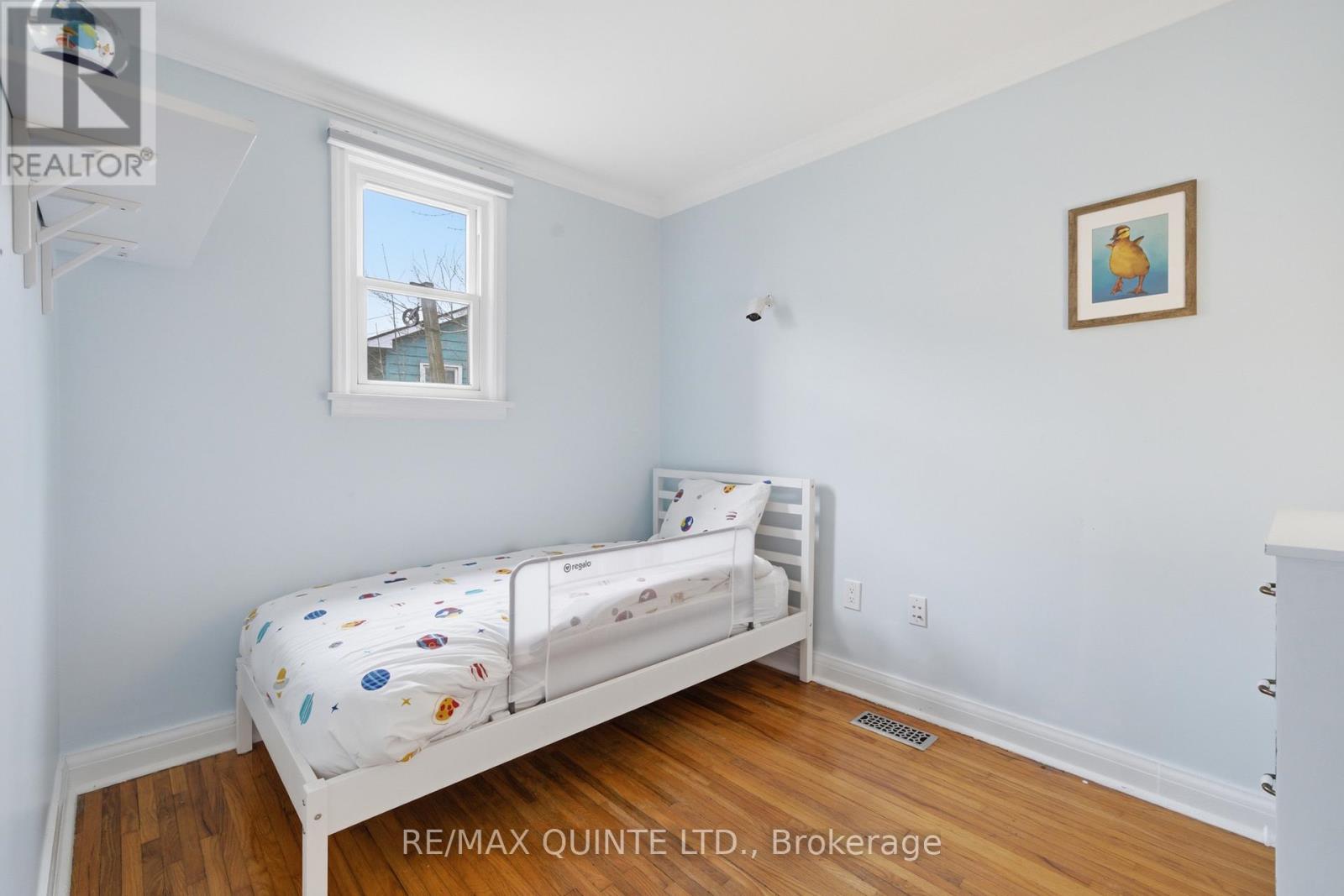 72 Campbell Street, Quinte West, Ontario  K8V 3A1 - Photo 25 - X12955472