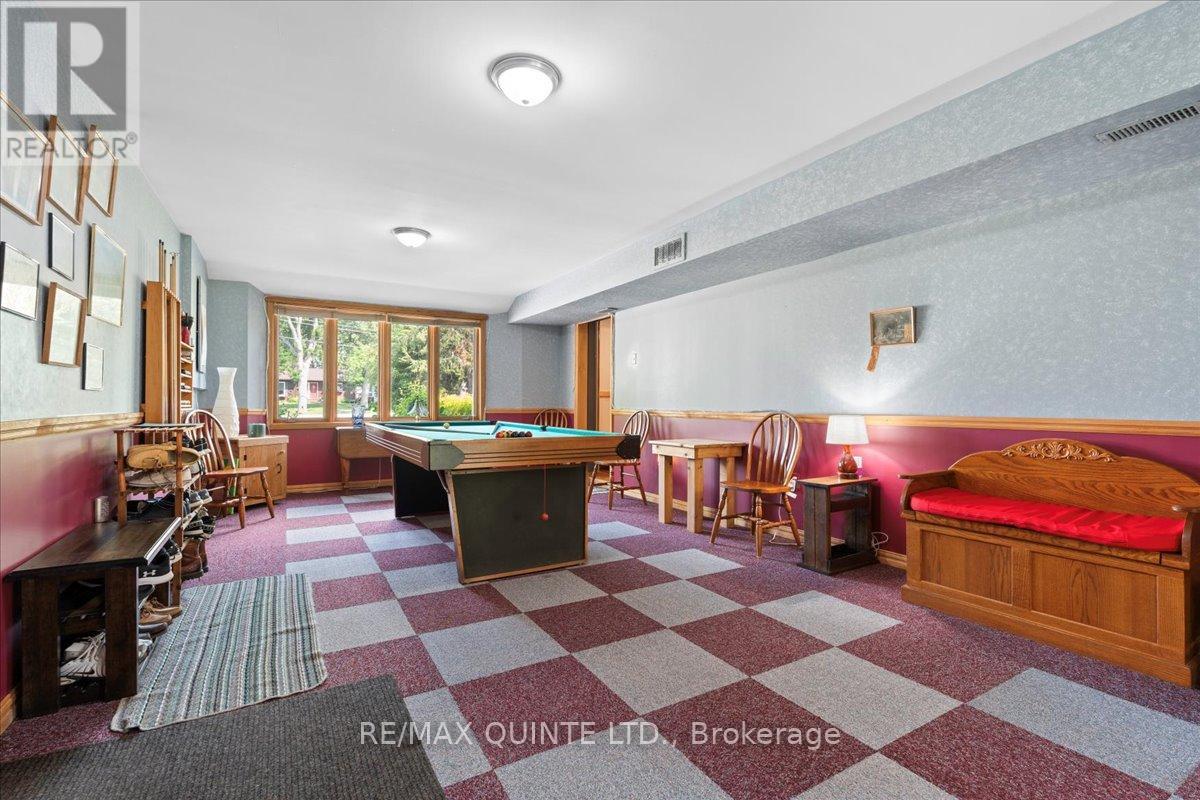 338 Sunrise Drive, Prince Edward County, Ontario  K8N 4Z7 - Photo 37 - X12955486