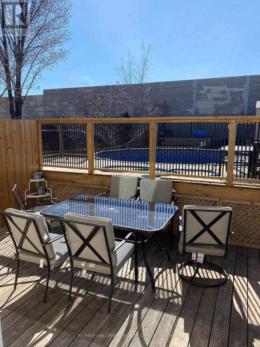 1091 Burgundy Lane, Ottawa, Ontario K1C 2M9 - Photo 35 - X12928116