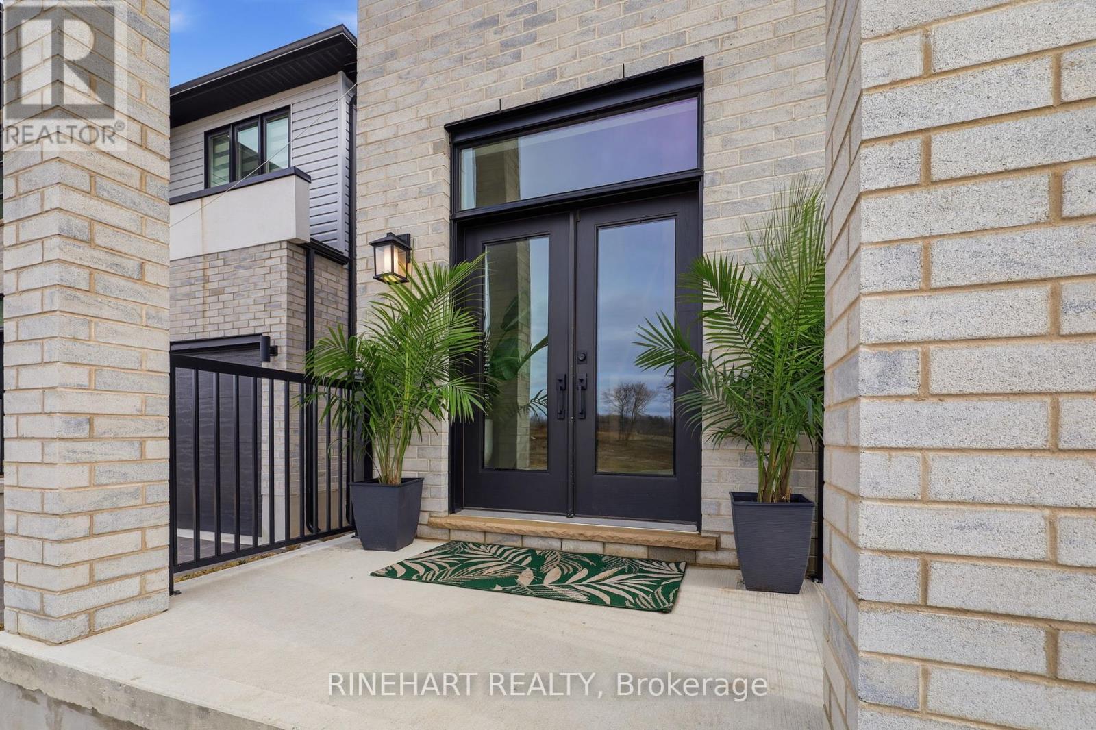 6445 Royal Magnolia Avenue, London South, Ontario  N6P 0K2 - Photo 4 - X12955540