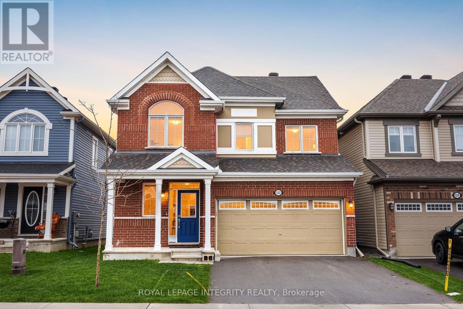 122 CRANESBILL ROAD, Ottawa, Ontario