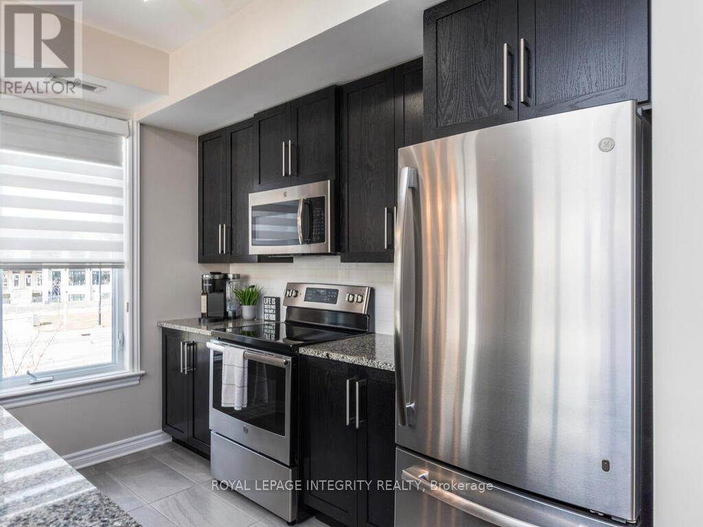 201 - 300 Jatoba Private, Ottawa, Ontario  K2V 0E7 - Photo 14 - X12955416