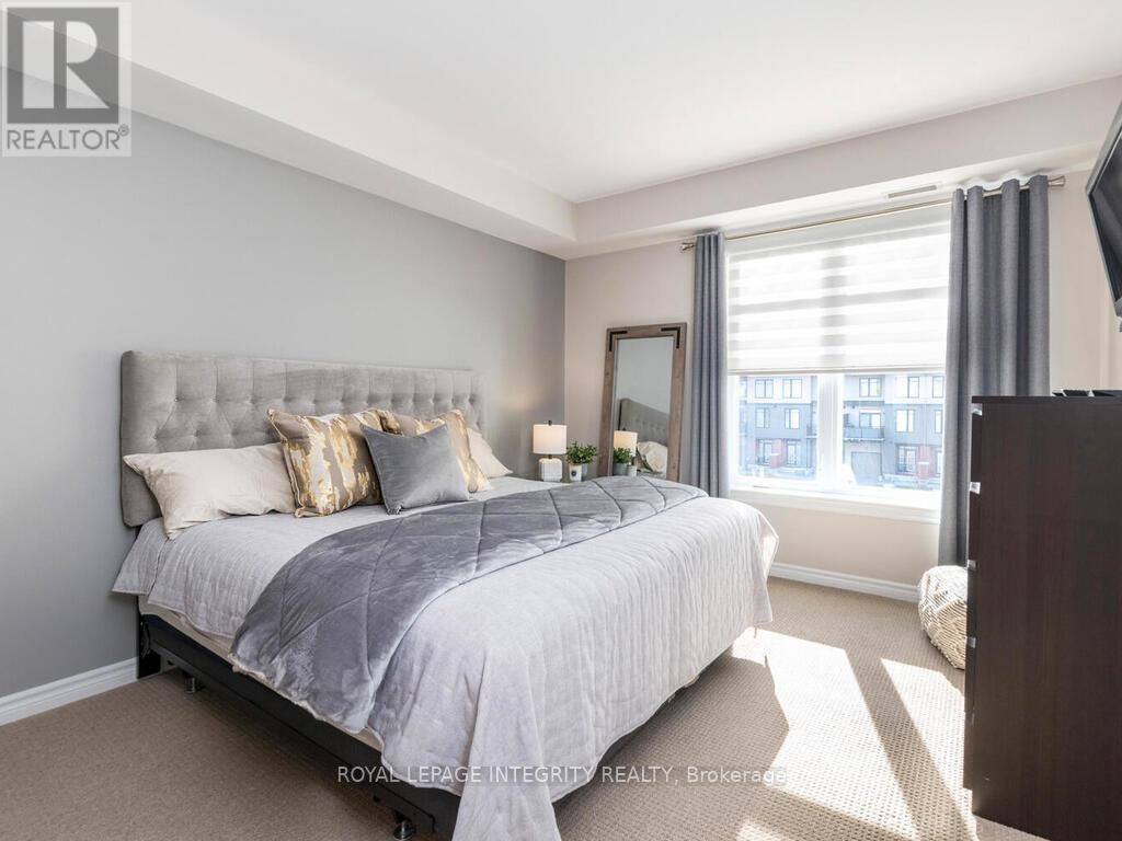 201 - 300 Jatoba Private, Ottawa, Ontario  K2V 0E7 - Photo 18 - X12955416