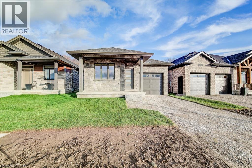 27 Tupelo Crescent, Elmira, Ontario  N3B 0G1 - Photo 2 - 40817738