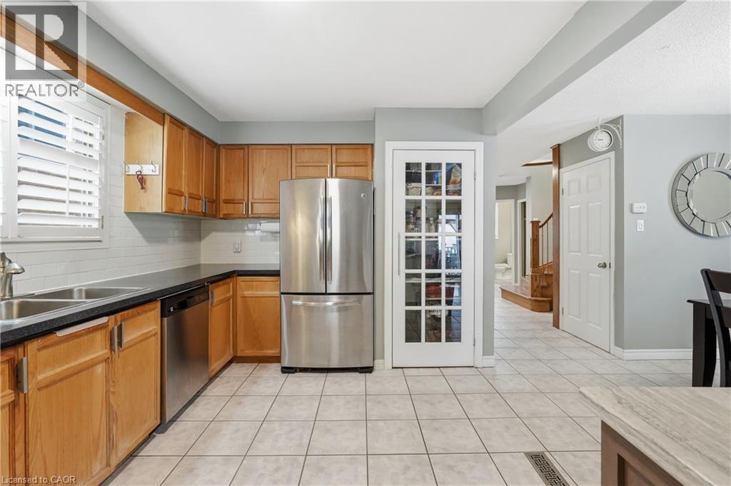 333 Celtic Drive, Stoney Creek, Ontario  L8E 4N1 - Photo 7 - 40813281