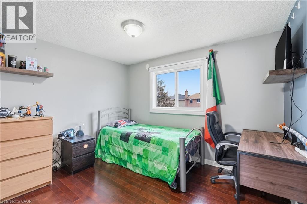 333 Celtic Drive, Stoney Creek, Ontario  L8E 4N1 - Photo 12 - 40813281