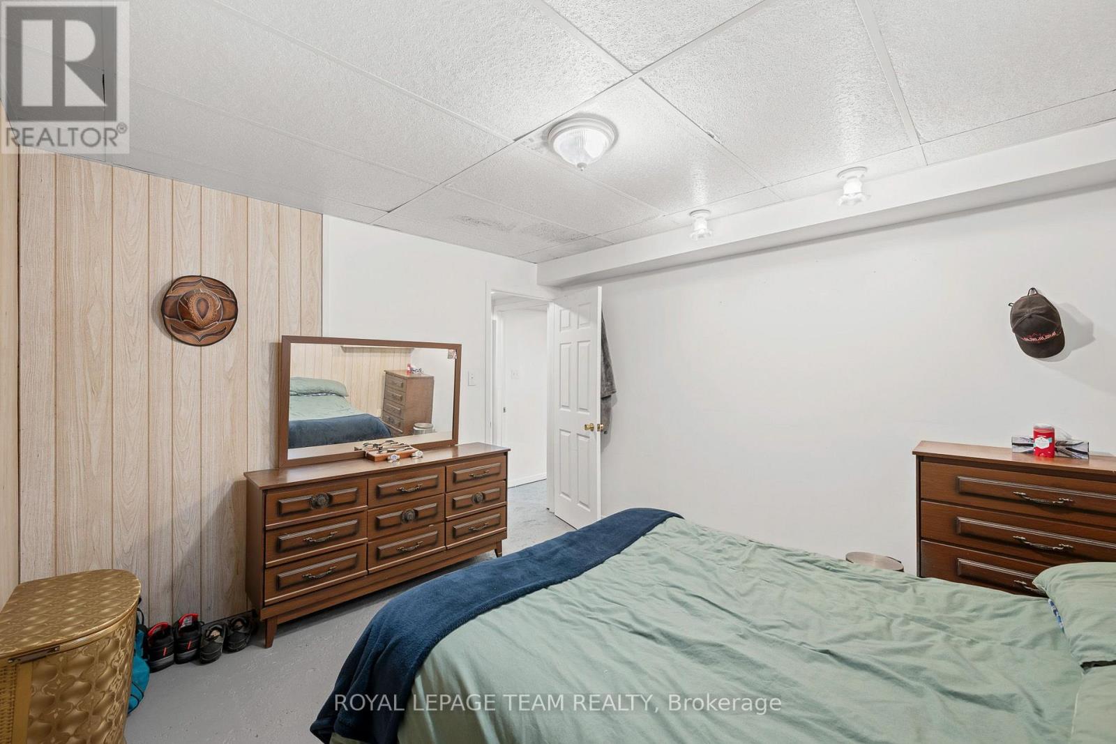 1123 Secord Avenue, Ottawa, Ontario  K1H 8C9 - Photo 28 - X12955590