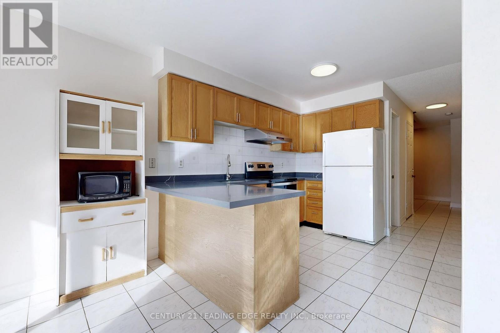 Main Floor - 107 Joycedale Street, Markham, Ontario  L3S 3J2 - Photo 9 - N12955380