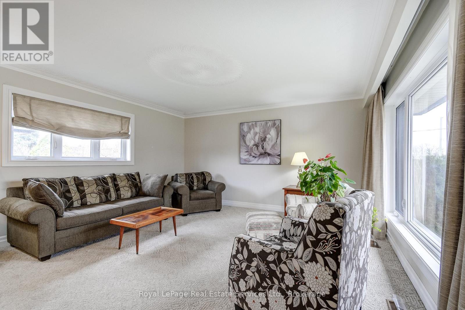 339 Weighton Avenue, Oakville, Ontario  L6R 2R5 - Photo 11 - W12955414