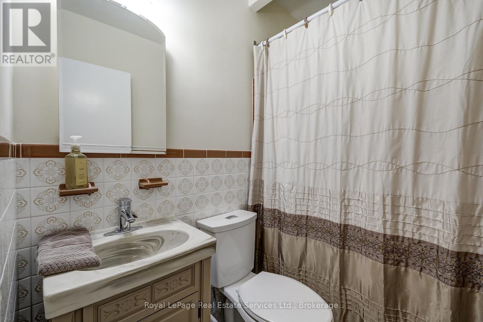 339 Weighton Avenue, Oakville, Ontario  L6R 2R5 - Photo 27 - W12955414