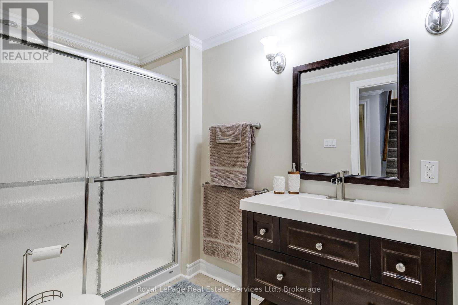 339 Weighton Avenue, Oakville, Ontario  L6R 2R5 - Photo 35 - W12955414