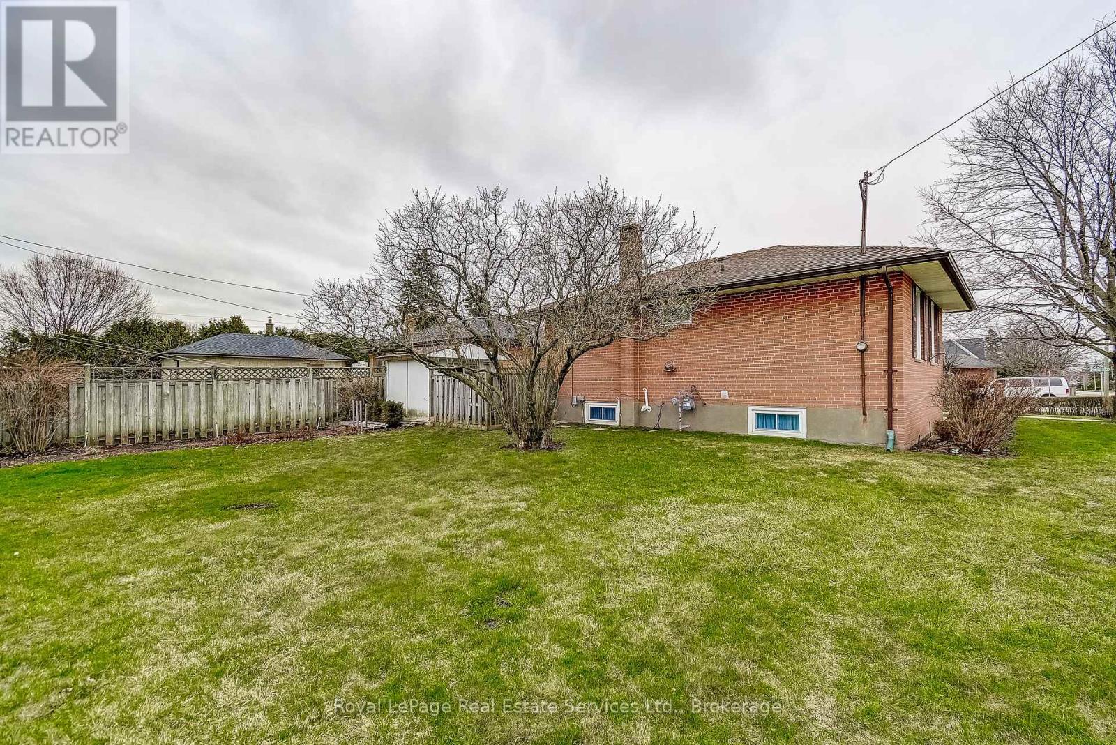 339 Weighton Avenue, Oakville, Ontario  L6R 2R5 - Photo 44 - W12955414